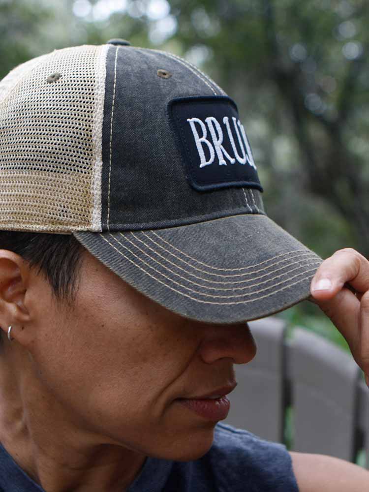 Bruja Hat