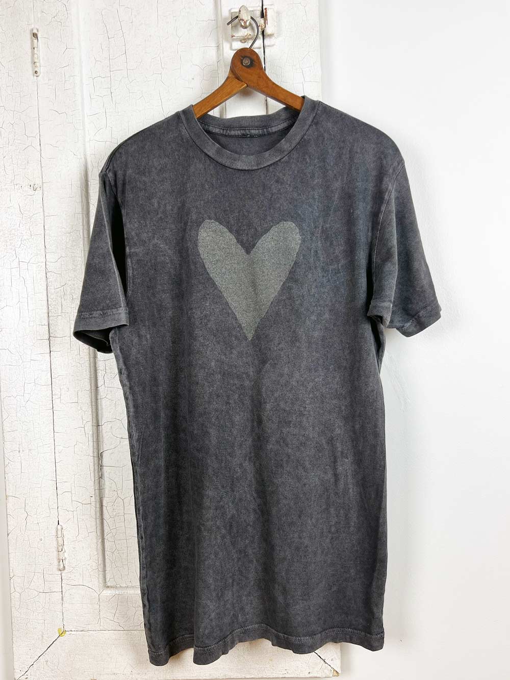 Black on Black Graphic Heart Tee
