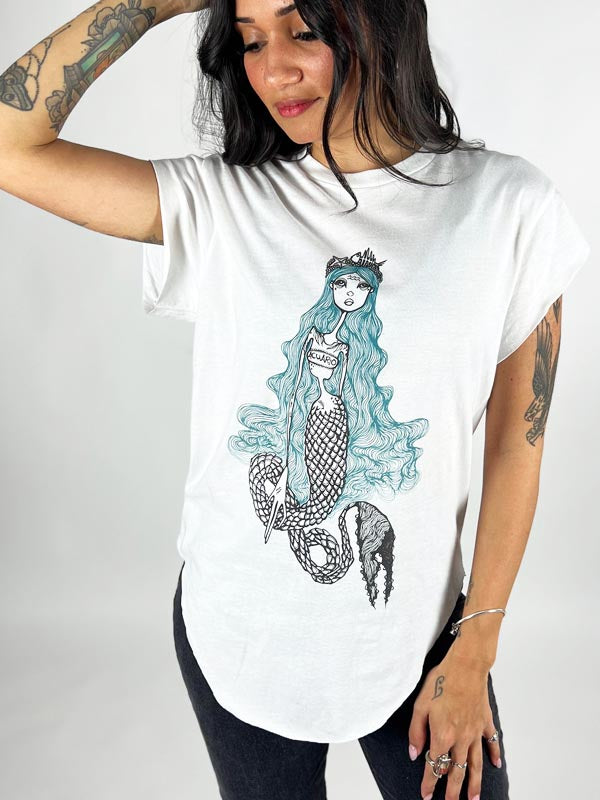 Aquarius Zodiac Mermaid Graphi Tee