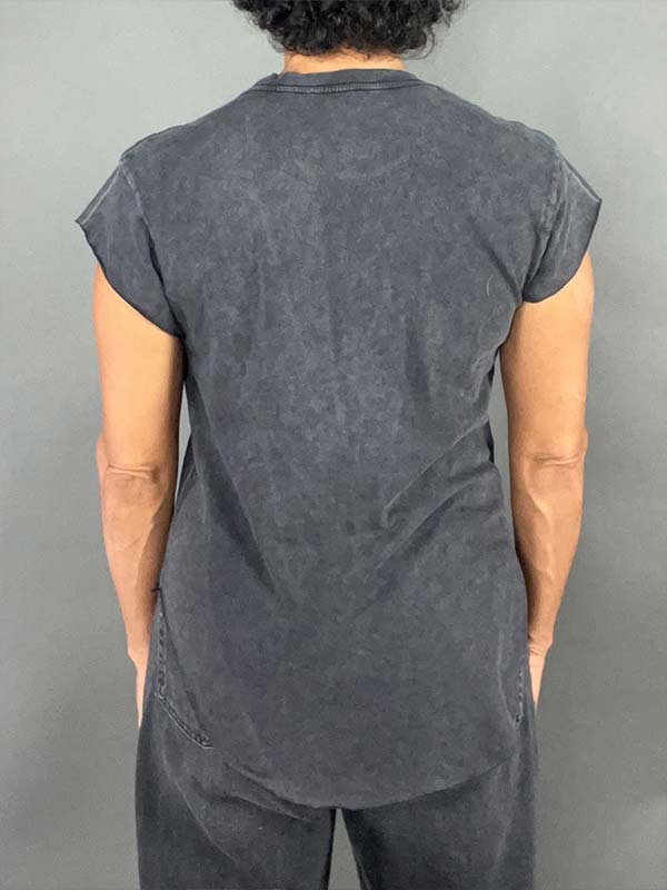 Back view of tee