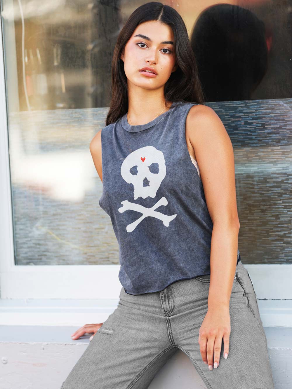 Skull and Crossbones with a heart - Vintage Black Crop