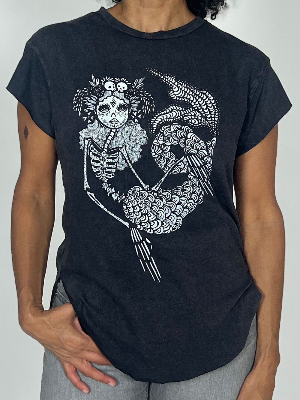 front view of skeleton Mermaid Tee